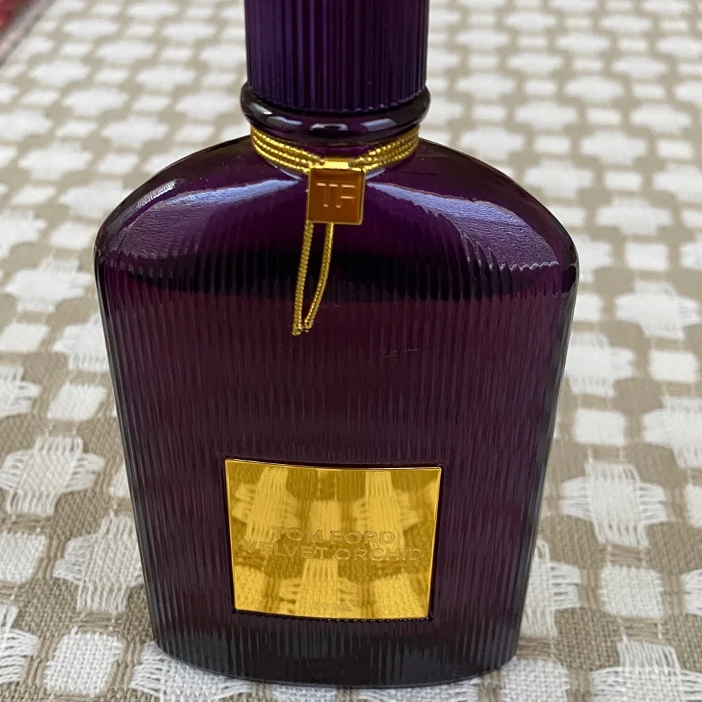 Tom Ford Velvet Orchid, Purple - Picture 7 of 7